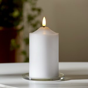 Светодиодная свеча с имитацией пламени Flamenco 15*7.5 см на батарейках (Star Trading, Швеция). Артикул: 064-08