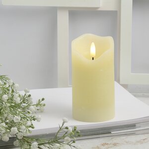 Светодиодная свеча с имитацией пламени Стелла 13 см кремовая восковая на батарейках (Kaemingk, Нидерланды). Артикул: ID57321