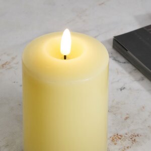 Светодиодная свеча с имитацией пламени Lorett 18 см на батарейках, таймер Kaemingk фото 7