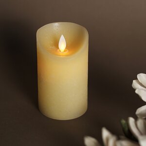 Светодиодная свеча с имитацией пламени 12.5 см, кремовая восковая, батарейка
