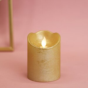 Светодиодная свеча Живое Пламя 10 см золотая восковая на батарейках, таймер (Kaemingk, Нидерланды). Артикул: ID48362