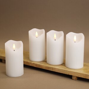 Набор светодиодных свечей с имитацией пламени La Blanc 13 см, 4 шт с пультом управления, на батарейках Kaemingk фото 1