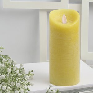 Светодиодная свеча с имитацией пламени 18 см, желтая восковая Peha фото 1