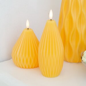 Светодиодная свеча с имитацией пламени Грацио 10 см желтая, на батарейках Peha фото 2