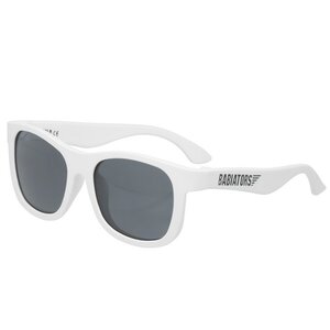 Детские солнцезащитные очки Babiators Limited Edition Navigator Шаловливый белый, 3-5 лет (Babiators, США). Артикул: NAV-012