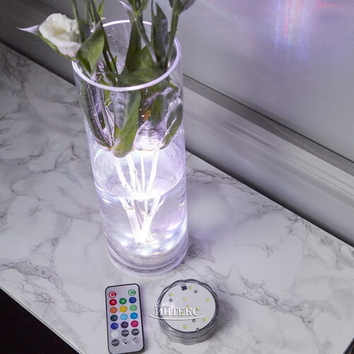 Светодиодная водонепроницаемая лампа Aquanika 7 см, RGB LED с пультом управления, на батарейках Star Trading