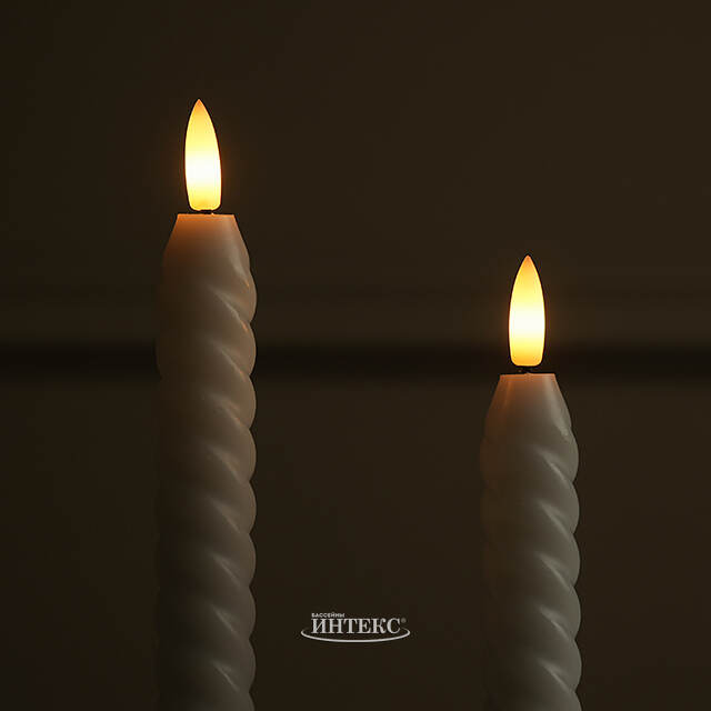 Светодиодные свечи витые с имитацией пламени Lachesis 25 см белые, 2 шт, на батарейках Edelman (Эдельман)