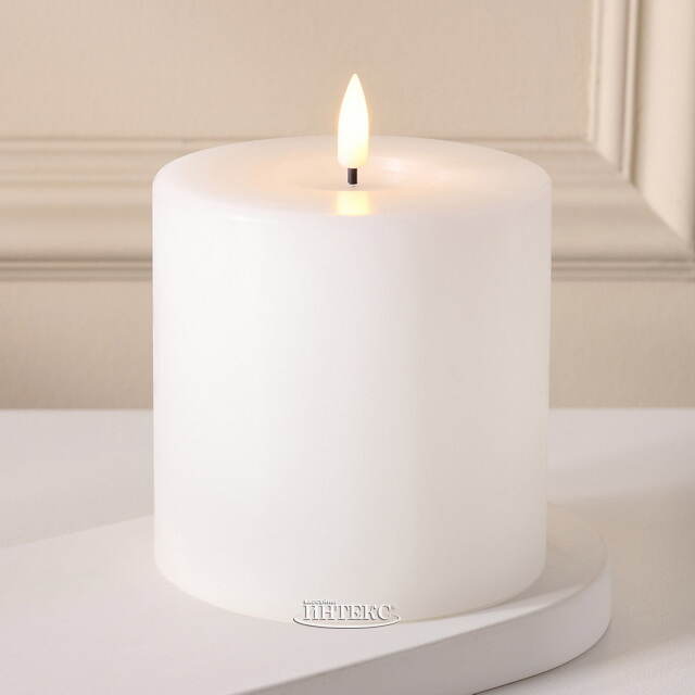 Светодиодная свеча с имитацией пламени Facile 10*10 см, белая, таймер, на батарейках Edelman (Эдельман)