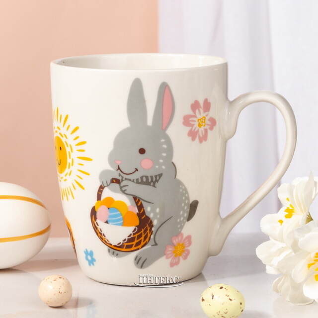Фарфоровая чашка Кролик и Пасхальное лукошко 340 мл Koopman (Купман)