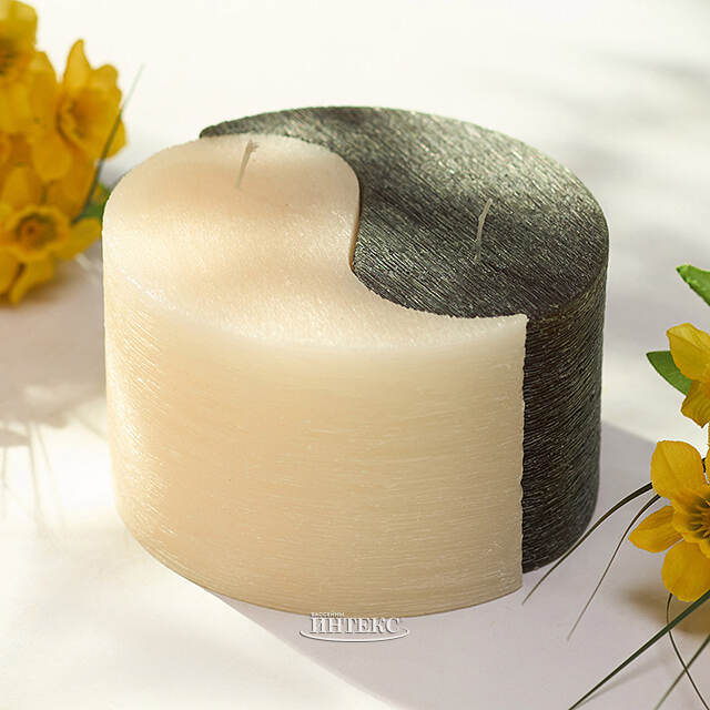 Двудольная свеча Инь-Ян 75*125 мм кремовая/черная Омский Свечной