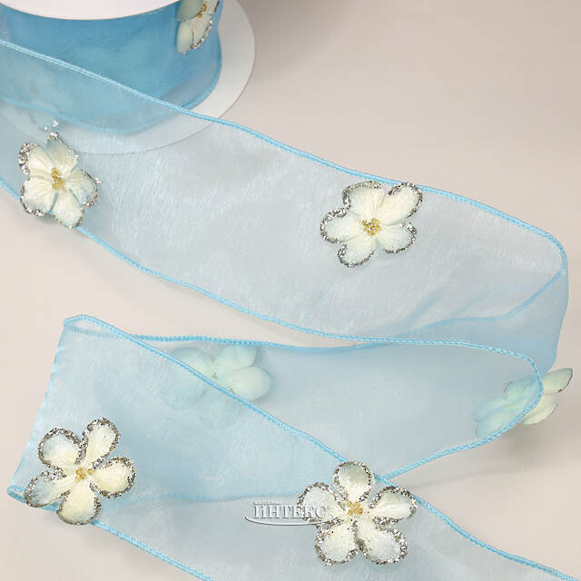 Декоративная лента Mantegna 457*6 см голубая Winter Deco