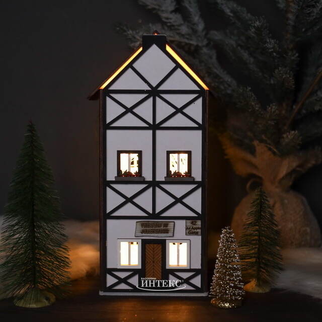 Декоративный домик Бавария 32 см Christmas Apple (Кристмас Эпл)