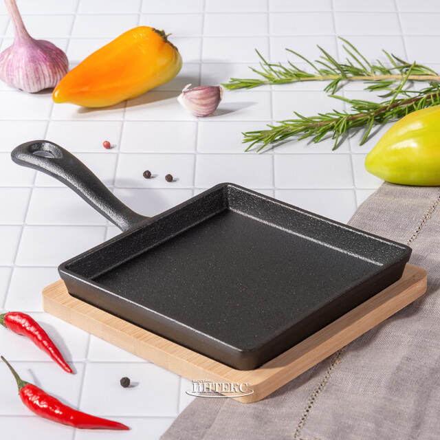 Порционная сковорода Сан-Себастьян на бамбуковой подставке 14 см, чугун Koopman