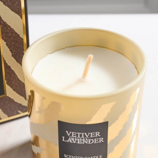 Ароматическая свеча в стакане Deluxe Edition - Лаванда и ветивер 8 см, 28 часов горения Kaemingk