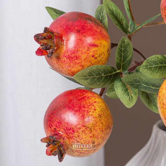 Искусственная ветка Гранат Sharoli 33 см красная EDG