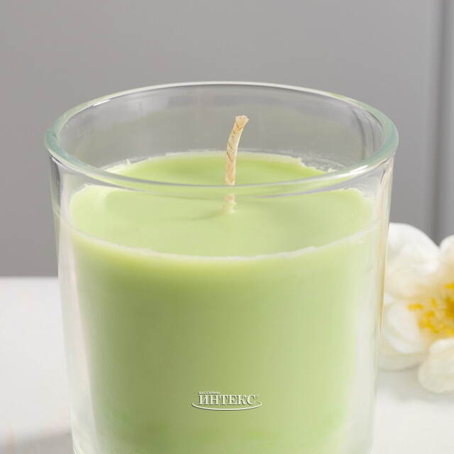Ароматическая свеча в стакане Яблоко 8 см, 27 часов горения Омский Свечной