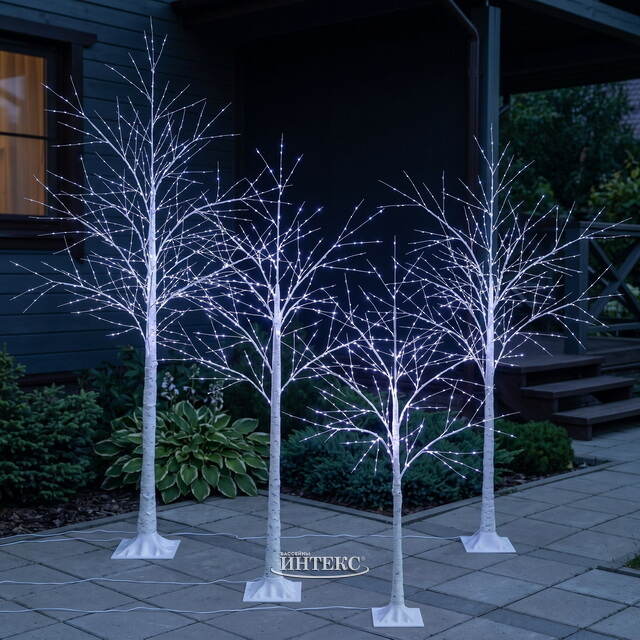 Светодиодное дерево Березка заснеженное 120 см, 300 холодных белых LED ламп, IP44 Winter Deco