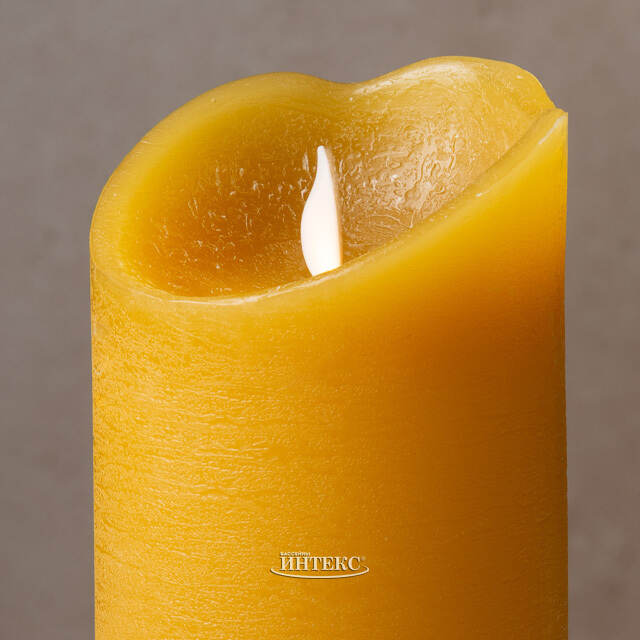 Светодиодная свеча Живое Пламя 12.5 см горчичная восковая на батарейках Kaemingk