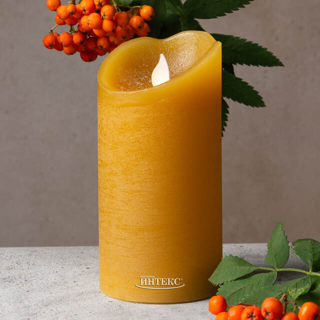 Светодиодная свеча Живое Пламя 15 см горчичная восковая на батарейках Kaemingk