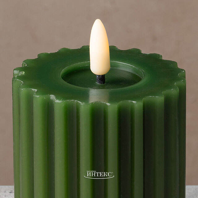 Светодиодная свеча Glen с имитацией пламени 12 см, зеленая, на батарейках Kaemingk