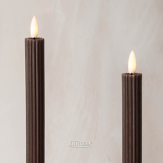 Столовая светодиодная свеча Glen с имитацией пламени 25 см темный шоколад, 2 шт, на батарейках Kaemingk