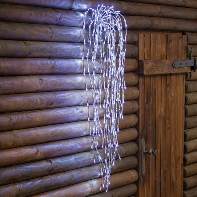 Светодиодное украшение Каскад серебряный 1 м, 220 холодных белых LED ламп с мерцанием, IP44 Kaemingk (Кейминг)