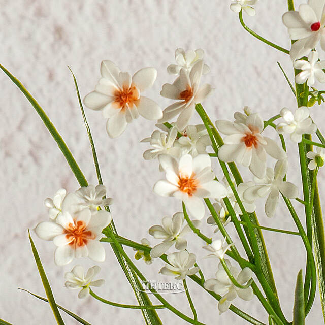 Искусственный цветок в горшке Таллинум 38 см белый Summer Deco