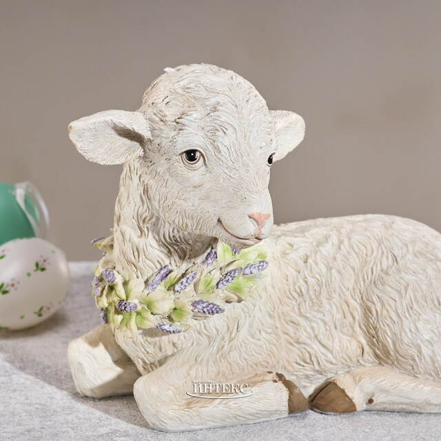 Декоративная фигурка Ягненок Жак с цветочным венком 15 см EDG (ЭДГ)