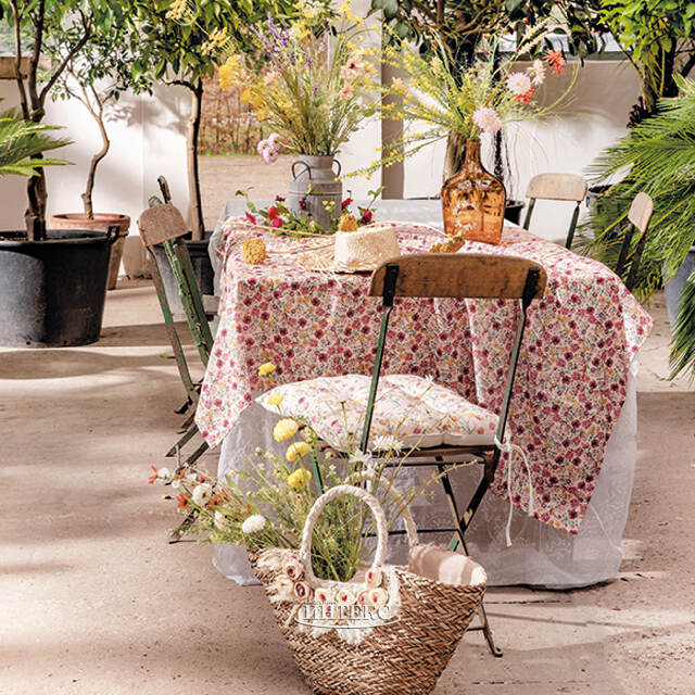 Тканевая скатерть на стол Ла-Рошель 80*80 см Kaemingk