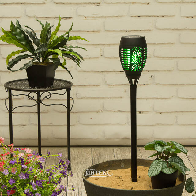 Садовый фонарь на солнечной батарее Solar Samoa 49*10 см, RGB LED с эффектом живого пламени, IP44 Kaemingk (Кейминг)