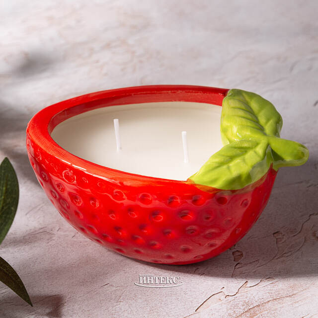 Ароматическая свеча Fruit - Клубника 14 см Koopman (Купман)
