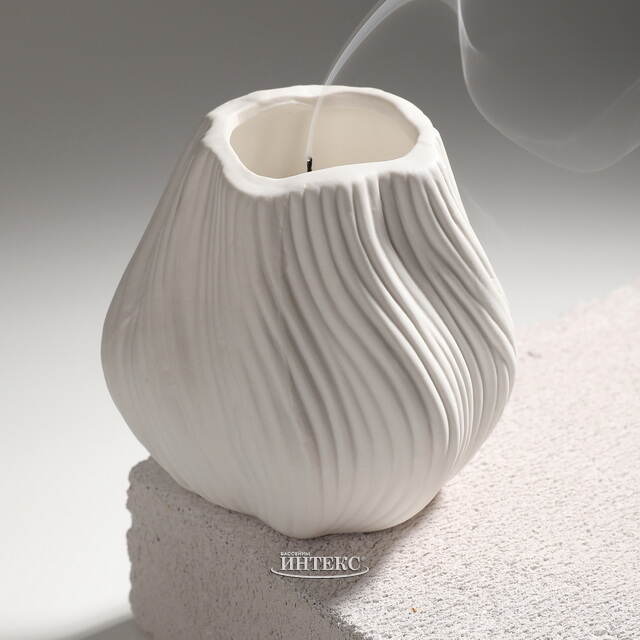 Свеча в стакане Flourish 9 см белая Koopman