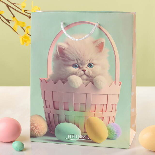Подарочный пакет Котенок в корзинке 23*17 см Koopman (Купман)