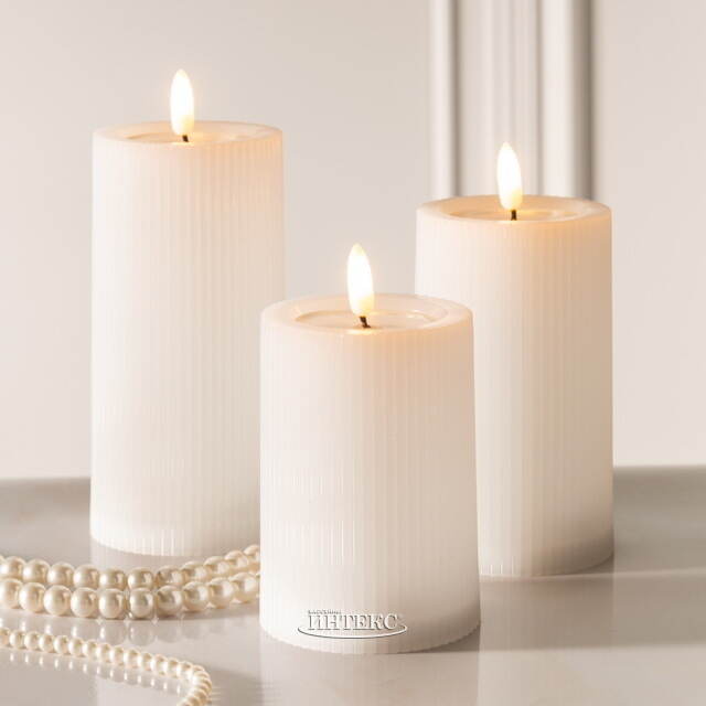 Уличная светодиодная свеча с имитацией пламени Дарвен 10 см белая, на батарейках, таймер Koopman (Купман)