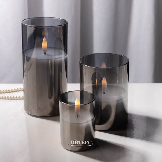 Светодиодная свеча с имитацией пламени Матфен 7 см дымчатая, стекло, на батарейках, таймер Koopman (Купман)