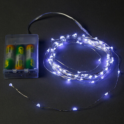Светодиодная гирлянда Капельки на батарейках 80 холодных белых мини LED ламп 4 м, серебряная проволока, IP20 Koopman
