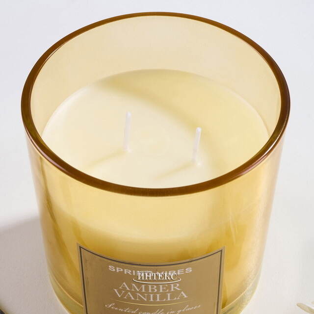 Ароматическая свеча Melania - Amber Vanilla 10 см, в стеклянном стакане Koopman (Купман)