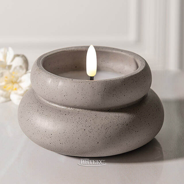 Светодиодная свеча Бигбери 11*6 см в бетонном подсвечнике, на батарейках, серая Koopman