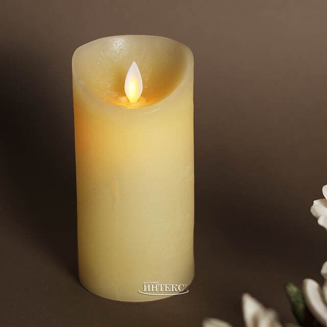 Светодиодная свеча с имитацией пламени 15 см, кремовая восковая, батарейка Peha