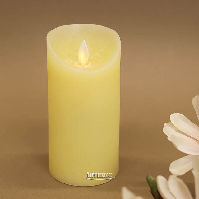 Светодиодная свеча с имитацией пламени 15 см, кремовая восковая, батарейка Peha