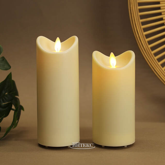 Уличная светодиодная свеча с имитацией пламени 15 см кремовая на батарейках Peha