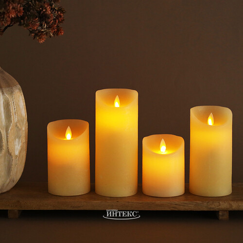 Светодиодная свеча с имитацией пламени 10 см, кремовая восковая, батарейка Peha