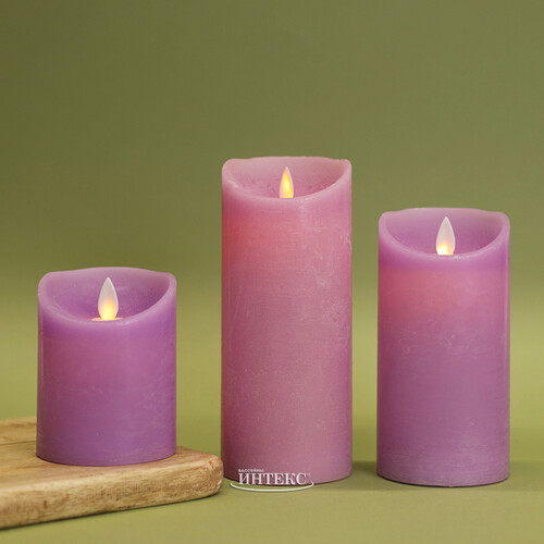 Светодиодная свеча с имитацией пламени 15 см, фиолетовая восковая, батарейка Peha