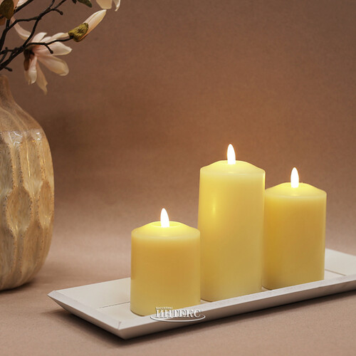 Светодиодная свеча с имитацией пламени Lorett 18 см на батарейках, таймер Kaemingk