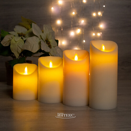Светодиодная свеча с имитацией пламени 15 см, белая восковая, батарейка Peha
