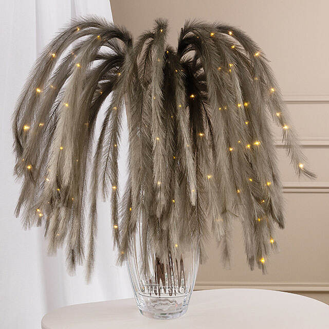 Светящаяся ветка с перьями Моника 130 см серая, теплые белые LED лампы, таймер, на батарейках Koopman (Купман)