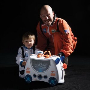 Детский чемодан на колесиках Космический Корабль Скай Trunki фото 7