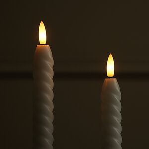 Светодиодные свечи витые с имитацией пламени Lachesis 25 см белые, 2 шт, на батарейках Edelman (Эдельман) фото 4