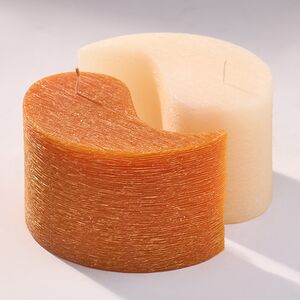 Двудольная свеча Инь-Ян 75*125 мм кремовая/коричневая Омский Свечной фото 2