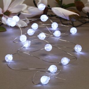 Светодиодная гирлянда на батарейках Жемчужины, 2 м, 20 холодных белых LED, серебряная проволока, контроллер, IP20 (Serpantin, Россия). Артикул: 183-0218